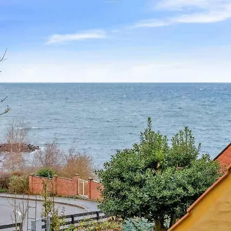 Holiday home Beautiful House With Sea View And Fireplace